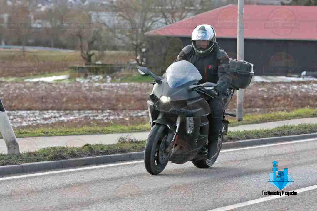 Spy Shots Reveal New Kawasaki H2 SX Sport Tourer Featuring Radar System!