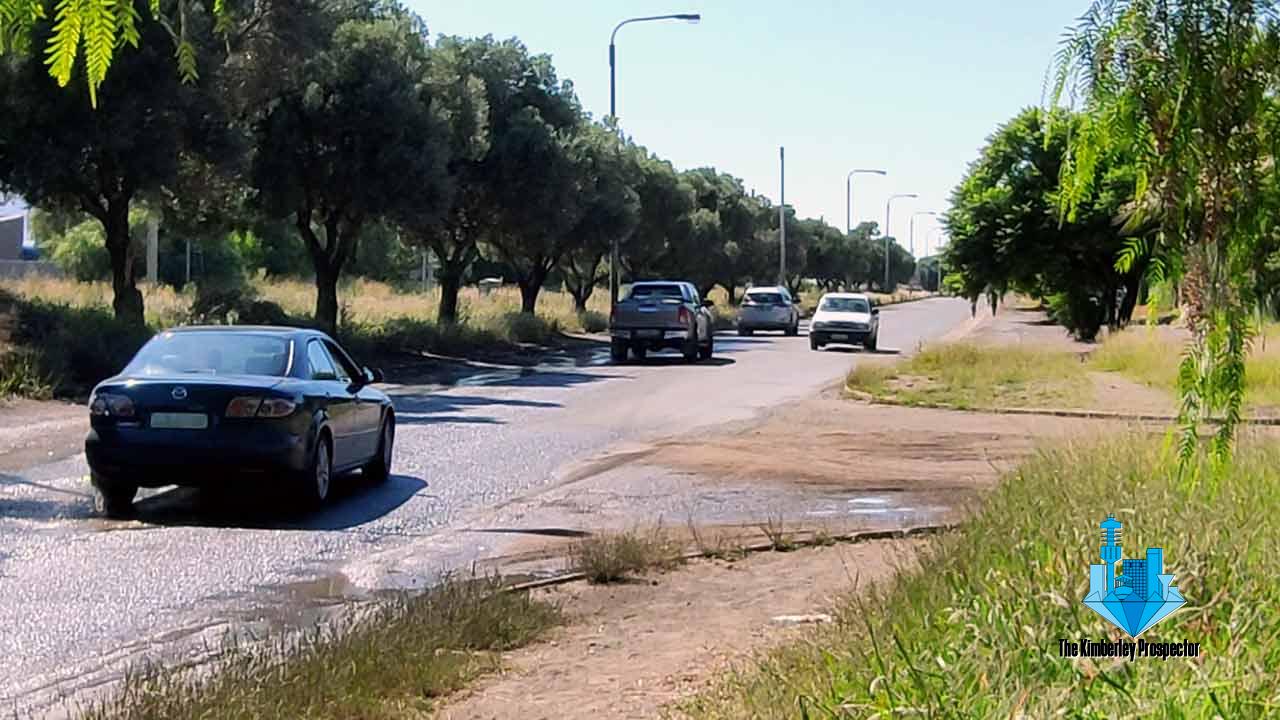 WATCH: Pothole hazard on Aristotle Avenue poses danger to motorists