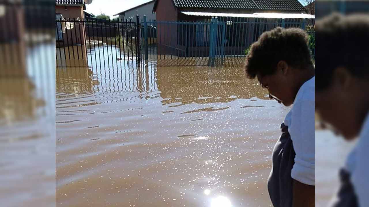 #WeatherWarning: Disruptive rain expected over next two days