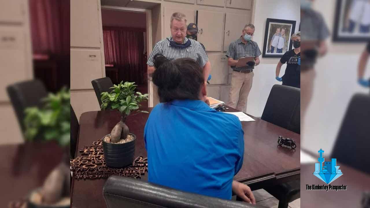 Wife arrested for murder of businessman in Pofadder Wife arrested for murder of businessman in Pofadder