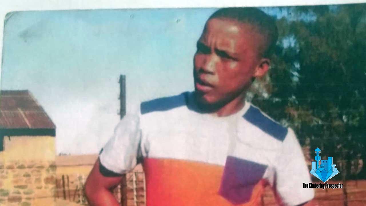 MISSING PERSON: Kimberley SAPS request assistance in tracing Johanie Sampa (35) MISSING PERSON: Kimberley SAPS request assistance in tracing Johanie Sampa (35)