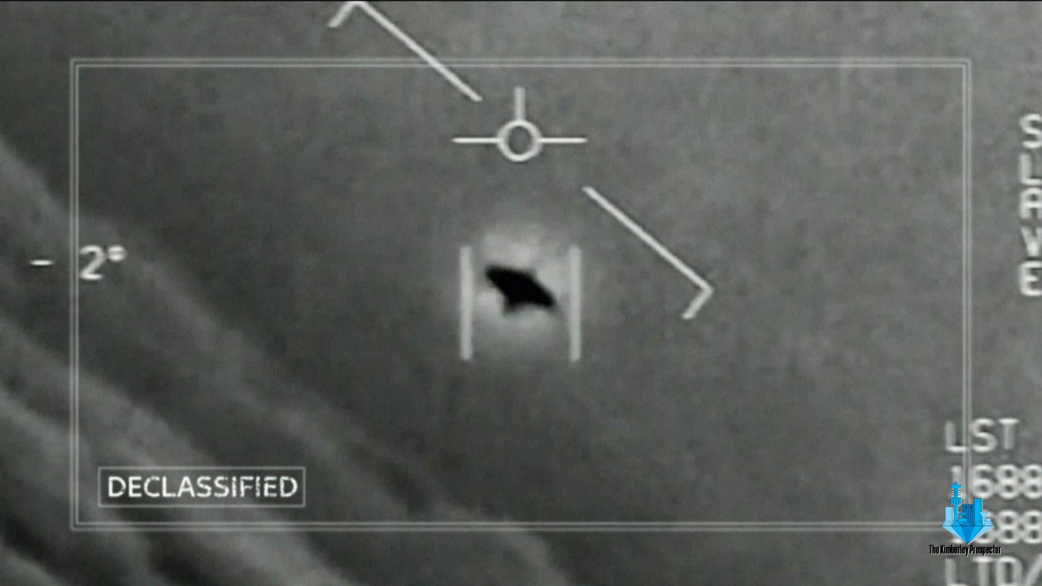 US Government releases unclassified UFO report [PDF]