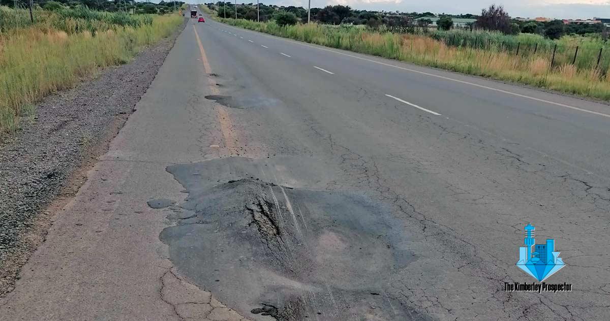 Kimberley Motorists Are Fed Up With “Sol Gaatjie” Kimberley Motorists Are Fed Up With “Sol Gaatjie”