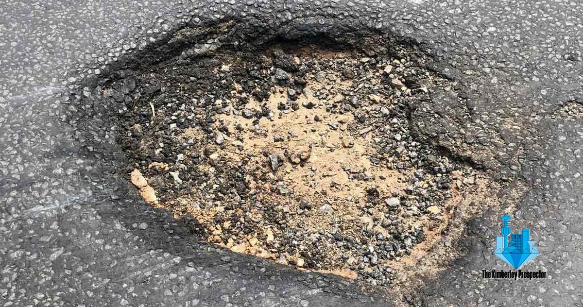 Warning from Kimberley Motorist: Lookout for Pothole near North Cape Mall Warning from Kimberley Motorist: Lookout for Pothole near North Cape Mall