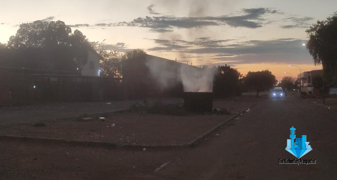 Ward 25 Residents Call for Removal of Wastebin after Dumpster Fire Presents Health Risk to School Children
